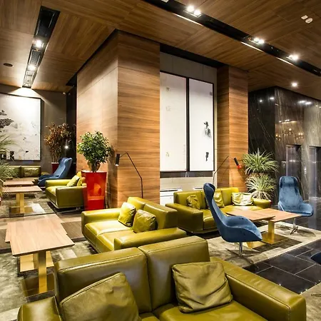 Ambasador Hotel