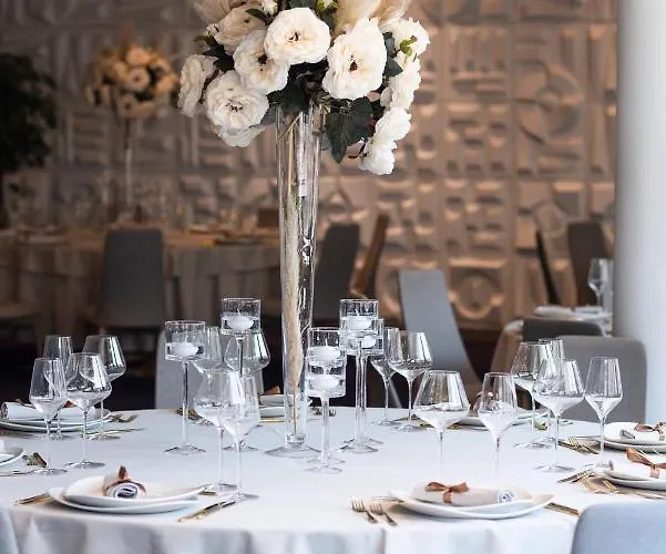 ホテル Ambasador 5*