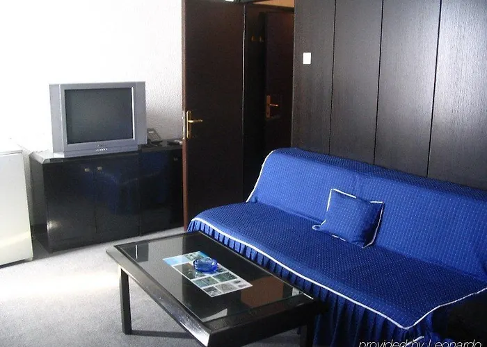 Ambasador ホテル Ni