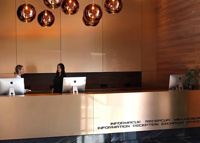 ホテル Ambasador 5*