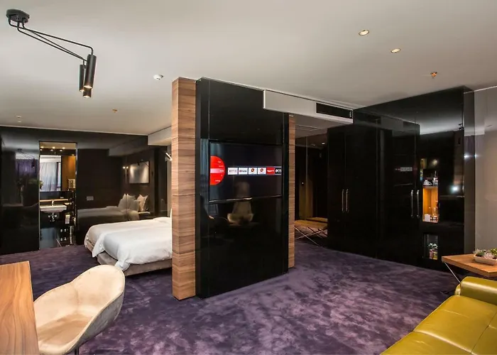 ホテル Ambasador Ni